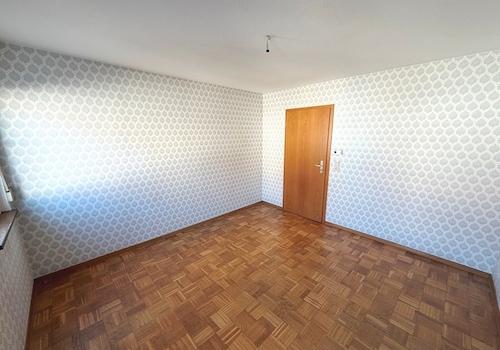 Zimmer III EG