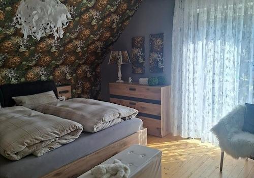 Schlafzimmer 1. Etage