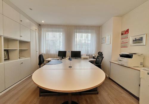 Büro
