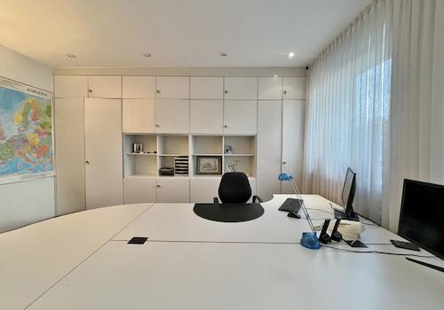 Büro