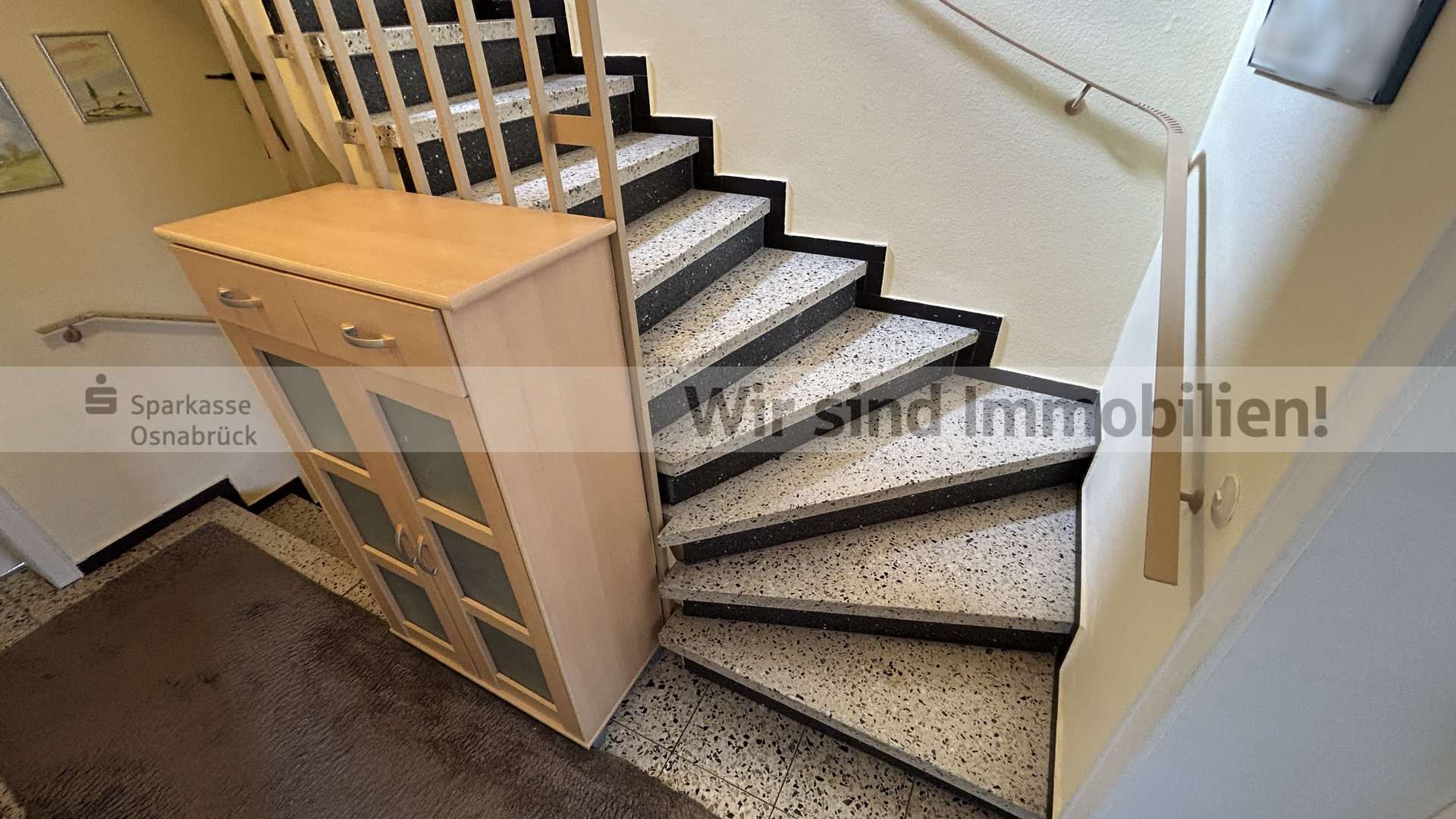 Treppe zum Dachgeschoss