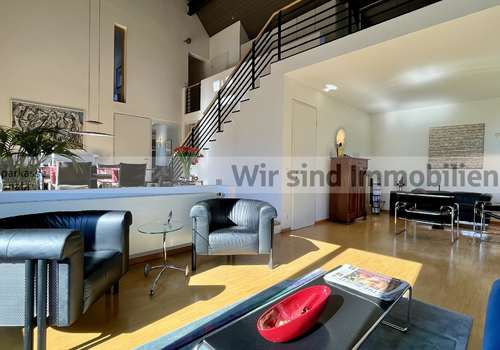 Blick auf Esszimmer/Leseecke