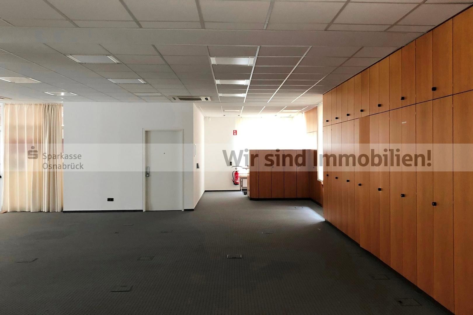 ehemalige Schalterhalle