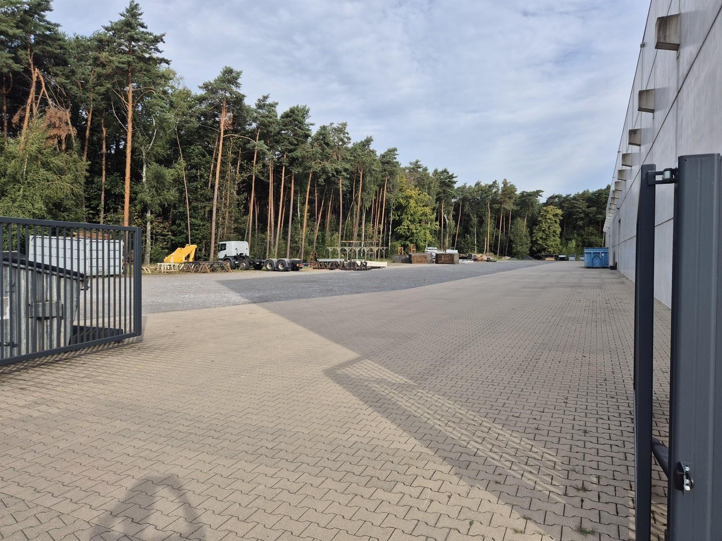 Außenansicht Lagerfläche