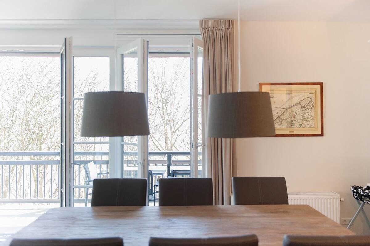 Duinhof_V_appartement_19_04_eetkamer