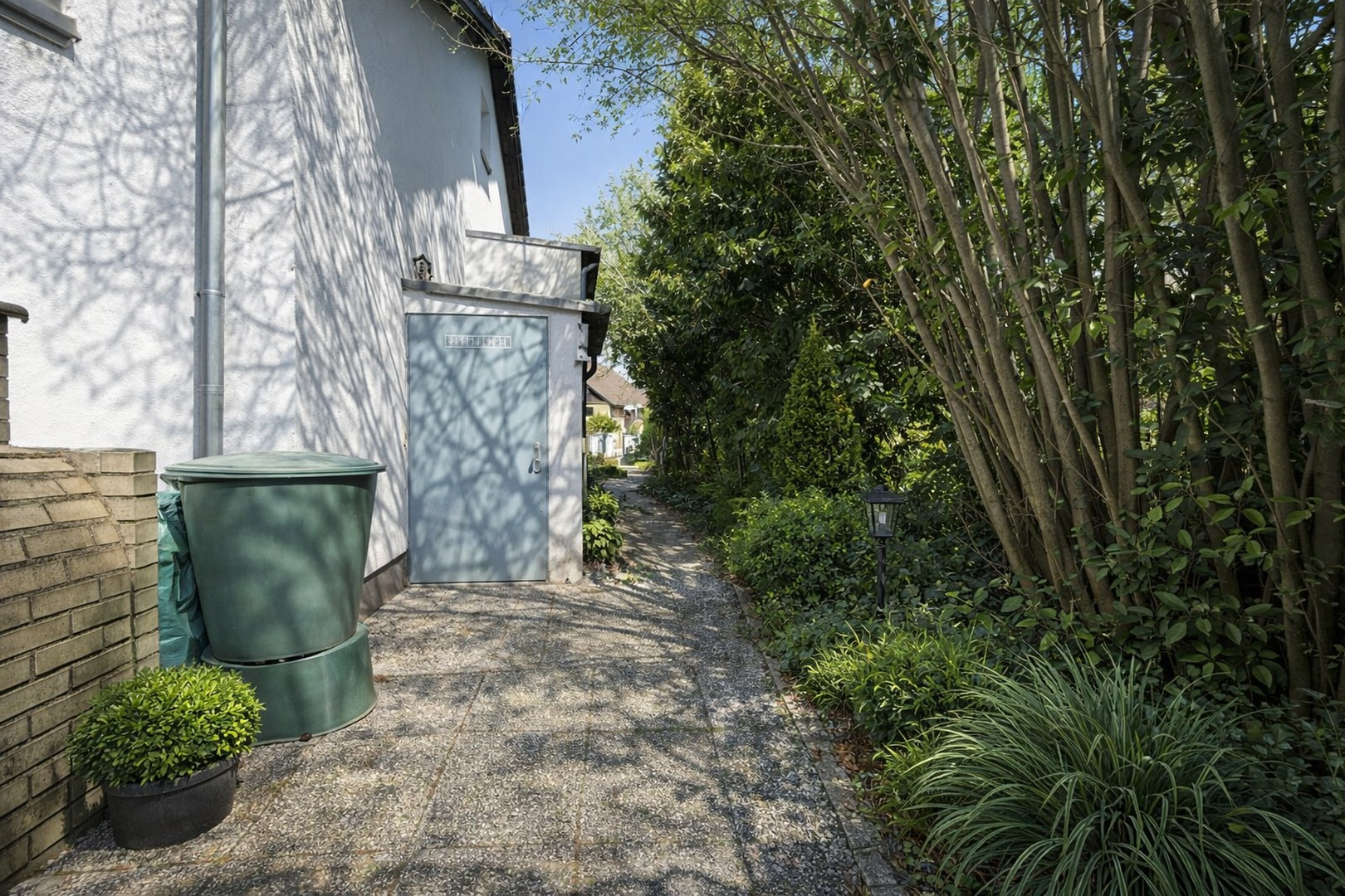 Flurweg zum Haupteingang