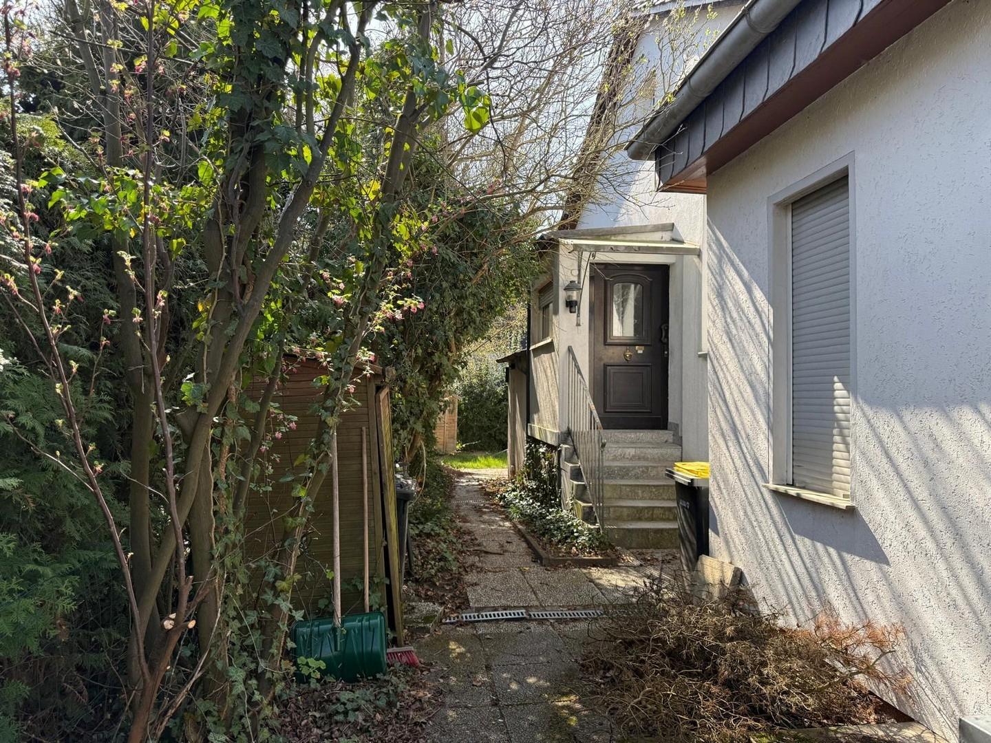 Flurweg Haupteingang