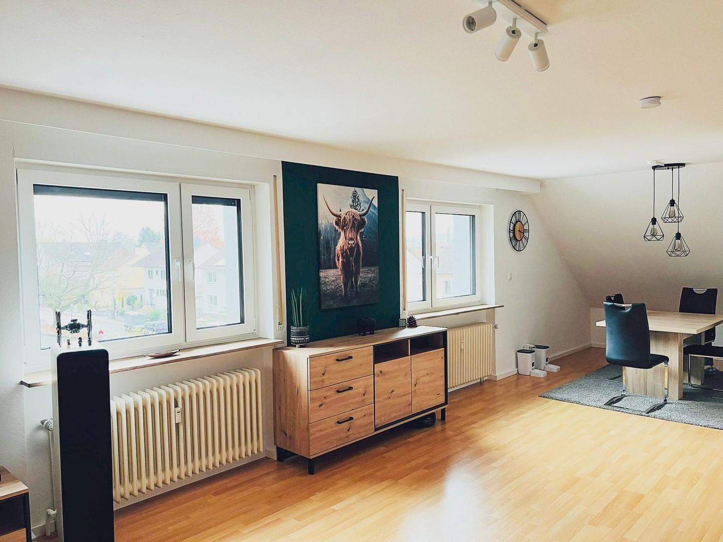 Wohnzimmer DG