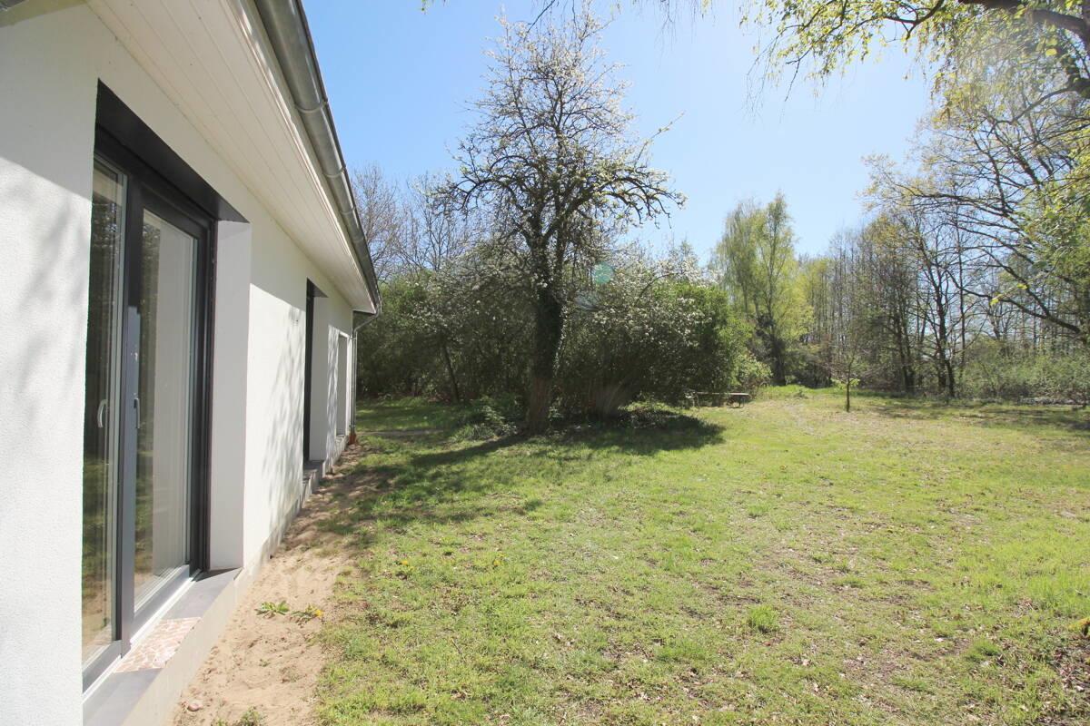 2.558 m² Eigentumsgrundstück mit altem Baumbestand