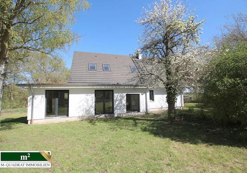 Seitenblick EFH mit möglichem Wintergarten