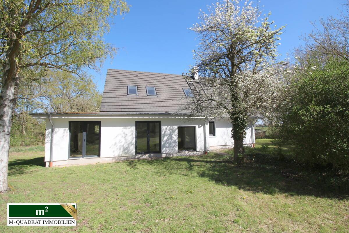 Seitenblick EFH mit möglichem Wintergarten