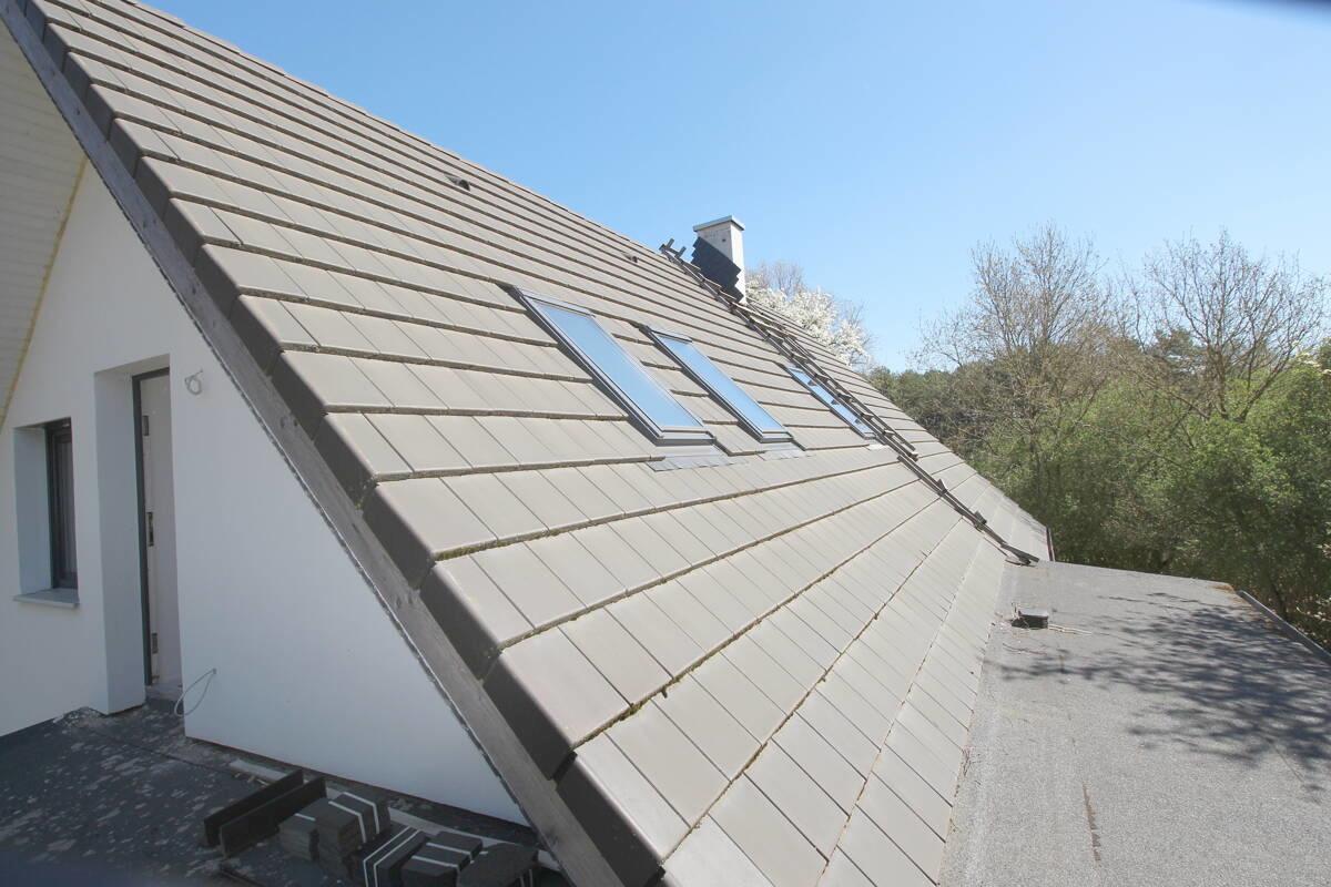 Dach mit mögl. Terrassenausbau u. Platz für PV-Anlage