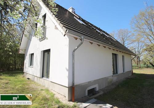 EFH mit vorbereitetem Stellplatz der Wärmepumpe