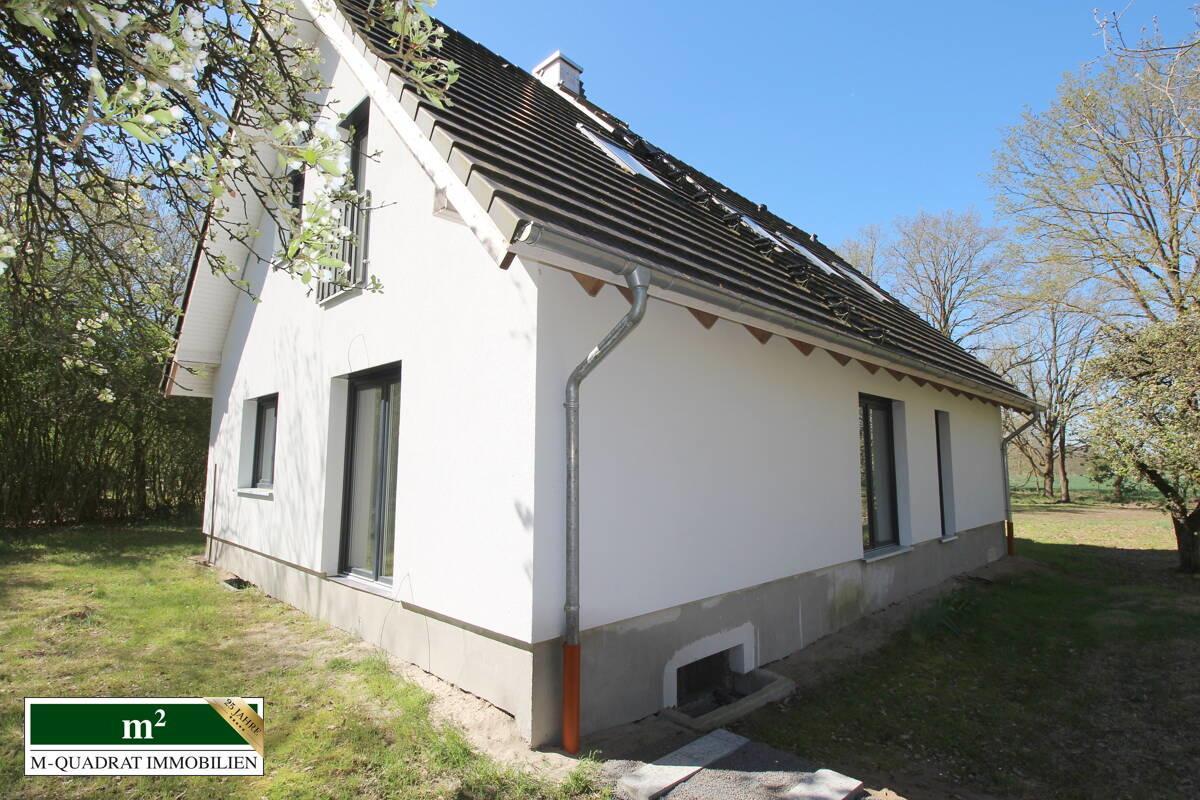 EFH mit vorbereitetem Stellplatz der Wärmepumpe