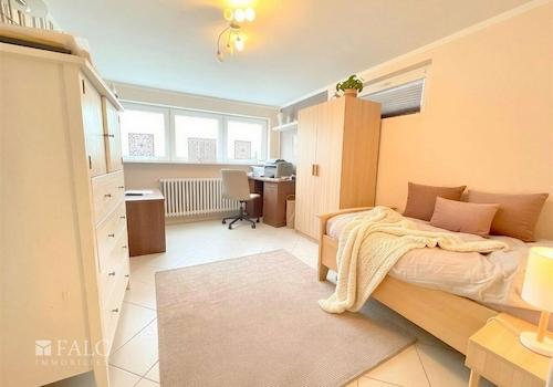 Schlafzimmer KG
