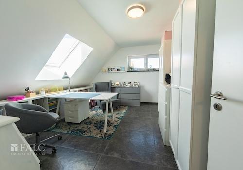 Büro Dachgeschoss