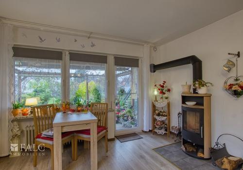 Wohnzimmer EG III