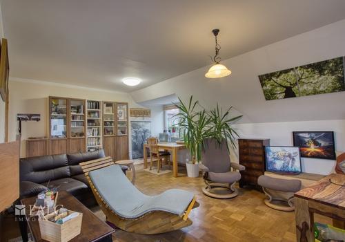 Wohnzimmer OG III