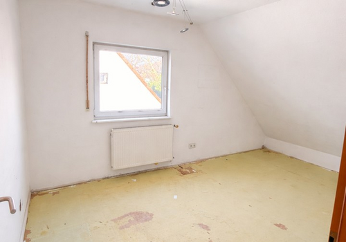 Mittleres Schlafzimmer 2.OG