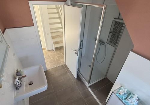Wohnung Badezimmer 1