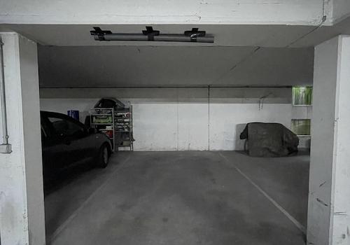 Tiefgaragen Stellplatz