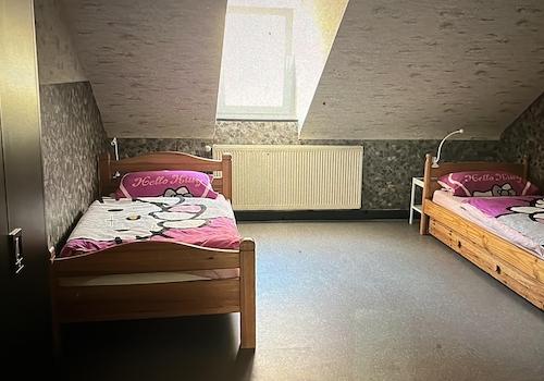 Wohnung 2OG Schlafzimmer 