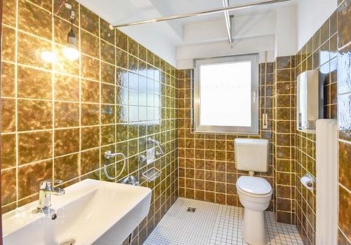 Badezimmer EG
