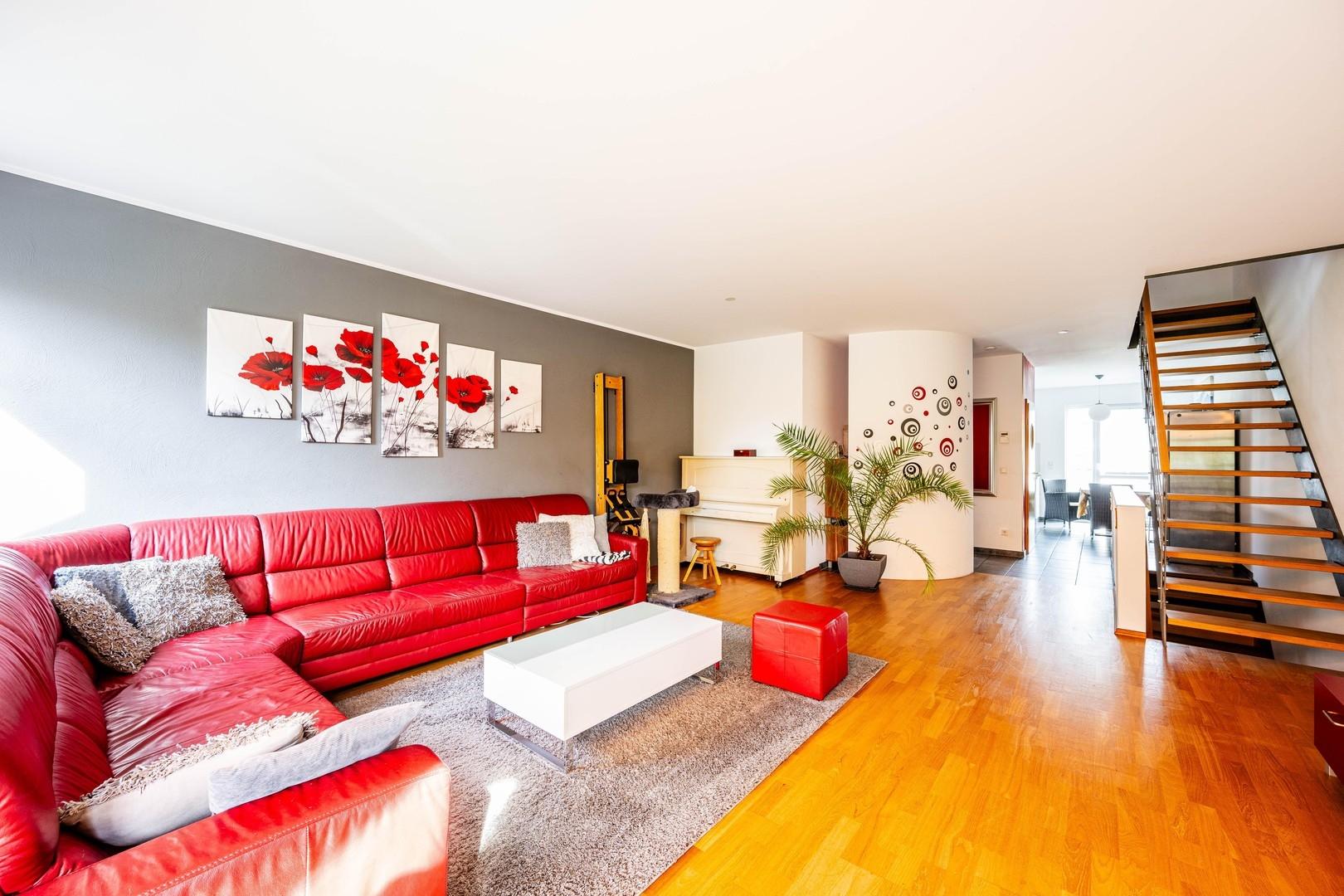 Wohnzimmer Blick zur Treppe