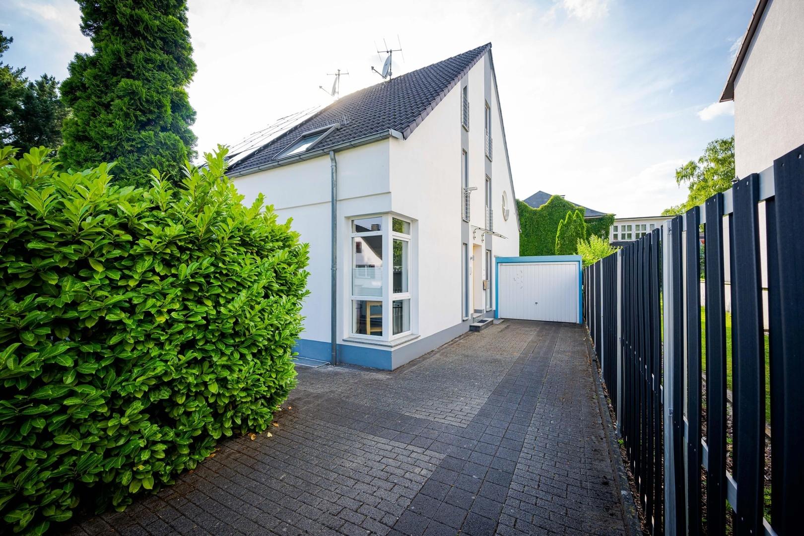 Garageneinfahrt_Zoom-In