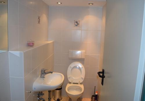 UG: Gäste-WC