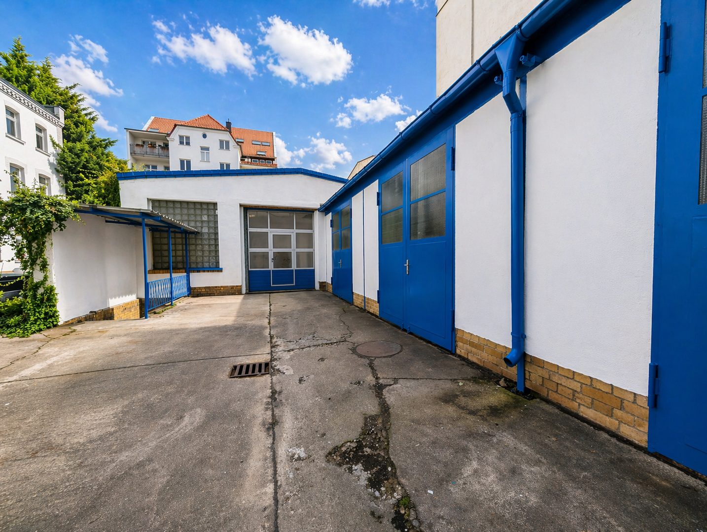 Vor den Hallen