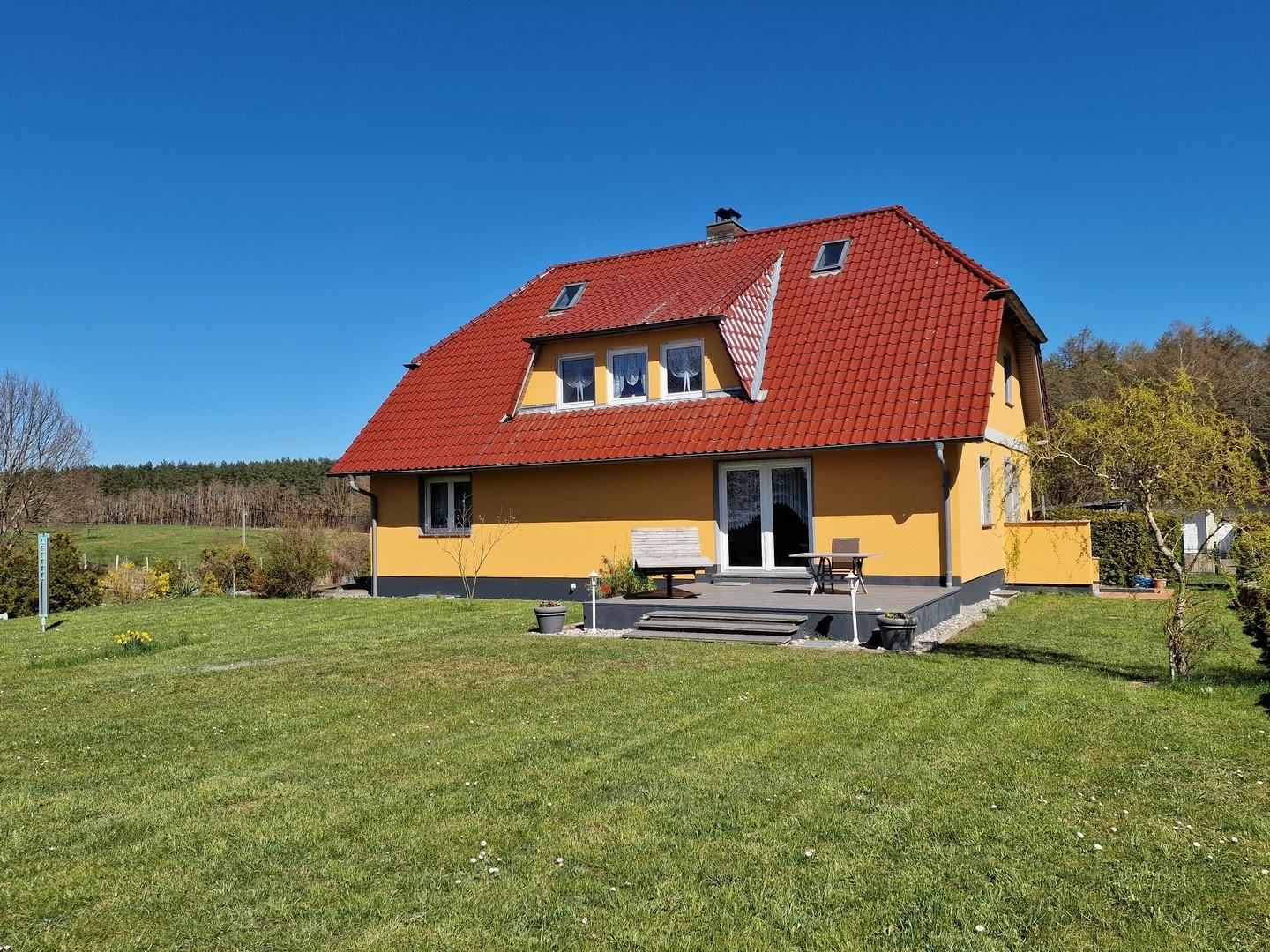  Rückseite der Immobilie