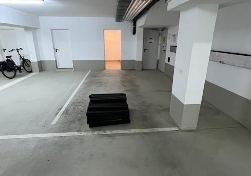 Tiefgaragenstellplatz 