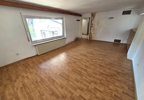 oder sehr großes Schlafzimmer