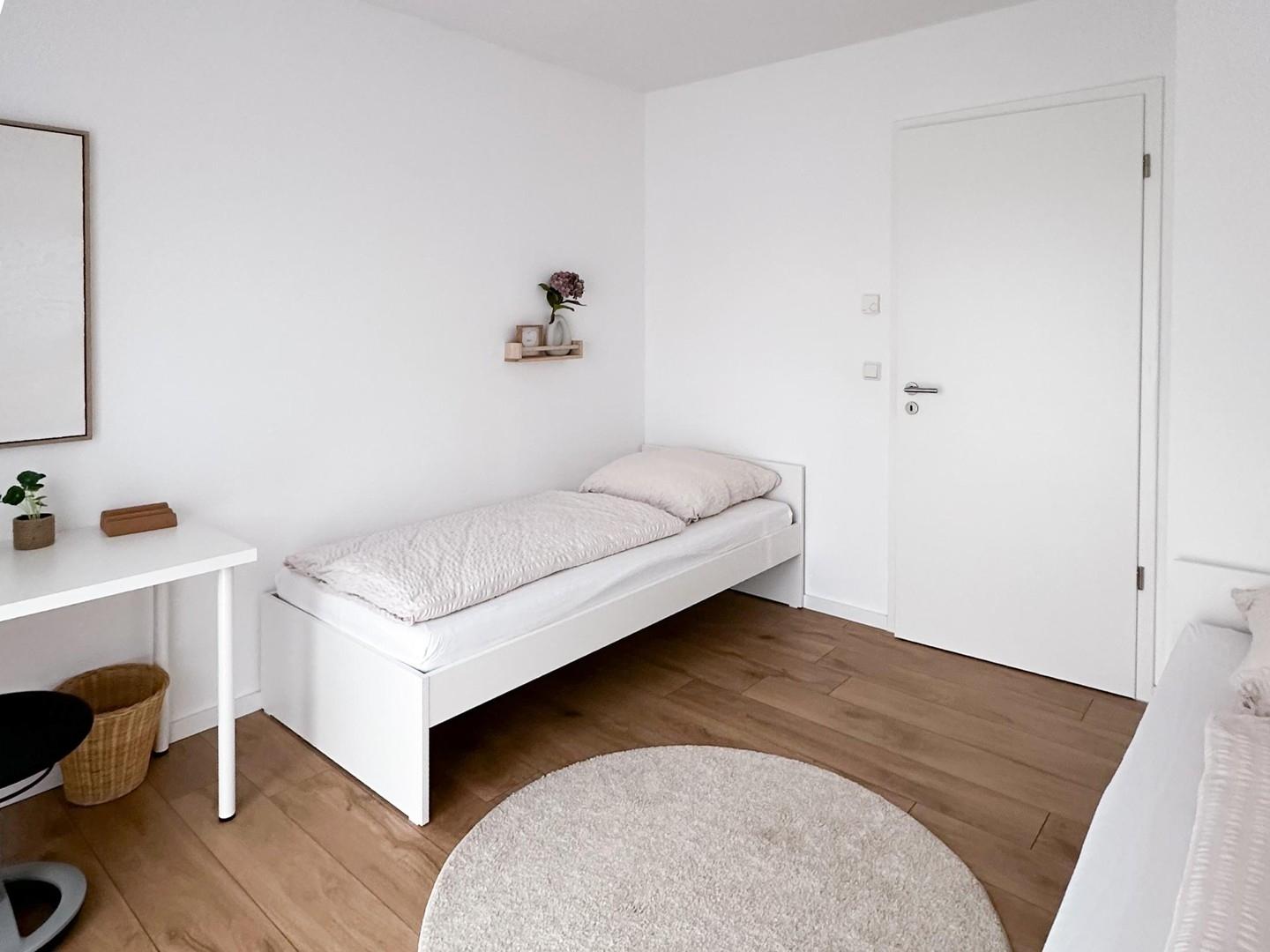 Büro oder Kinderzimmer