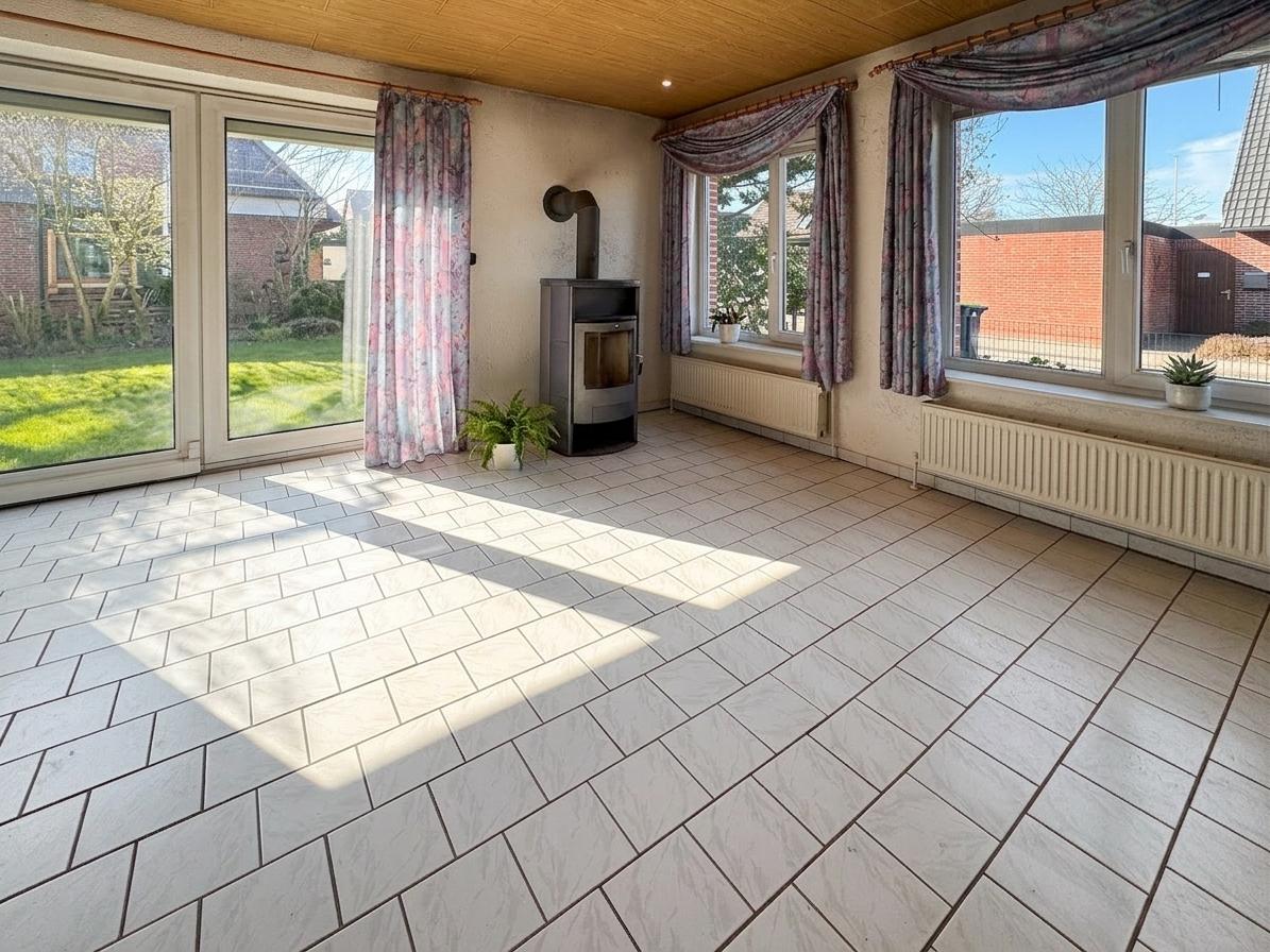 Wohnbereich mit Kamin