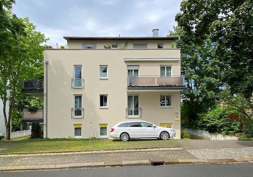 Haus Ostseite u Stellplatz Whg