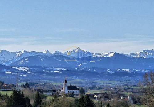 Blick auf Haldenwang und die Alpen