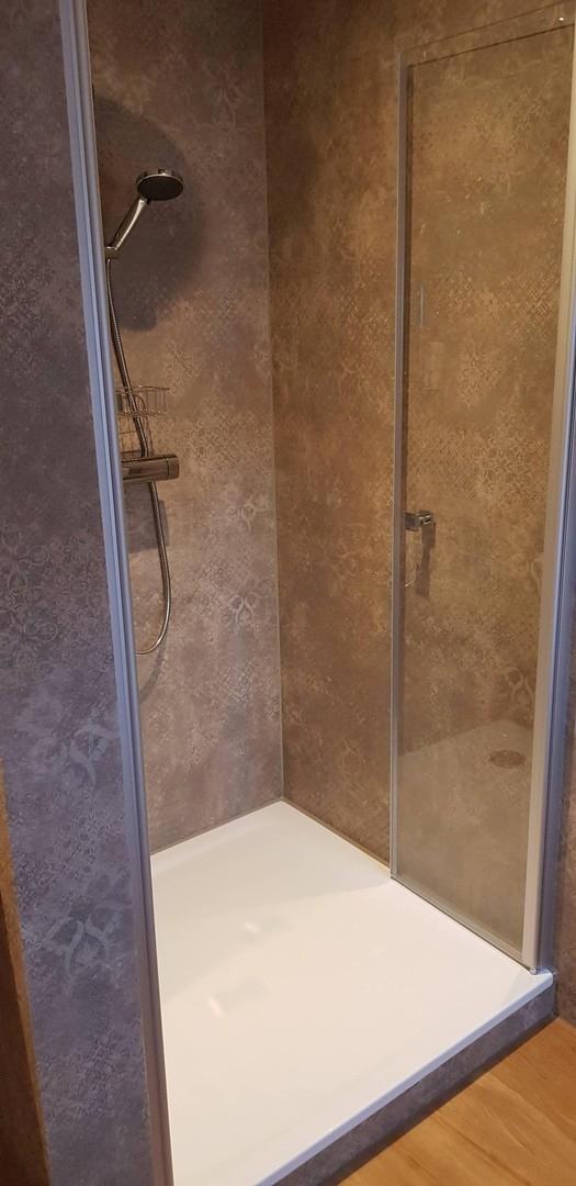 Dusche 2. OG