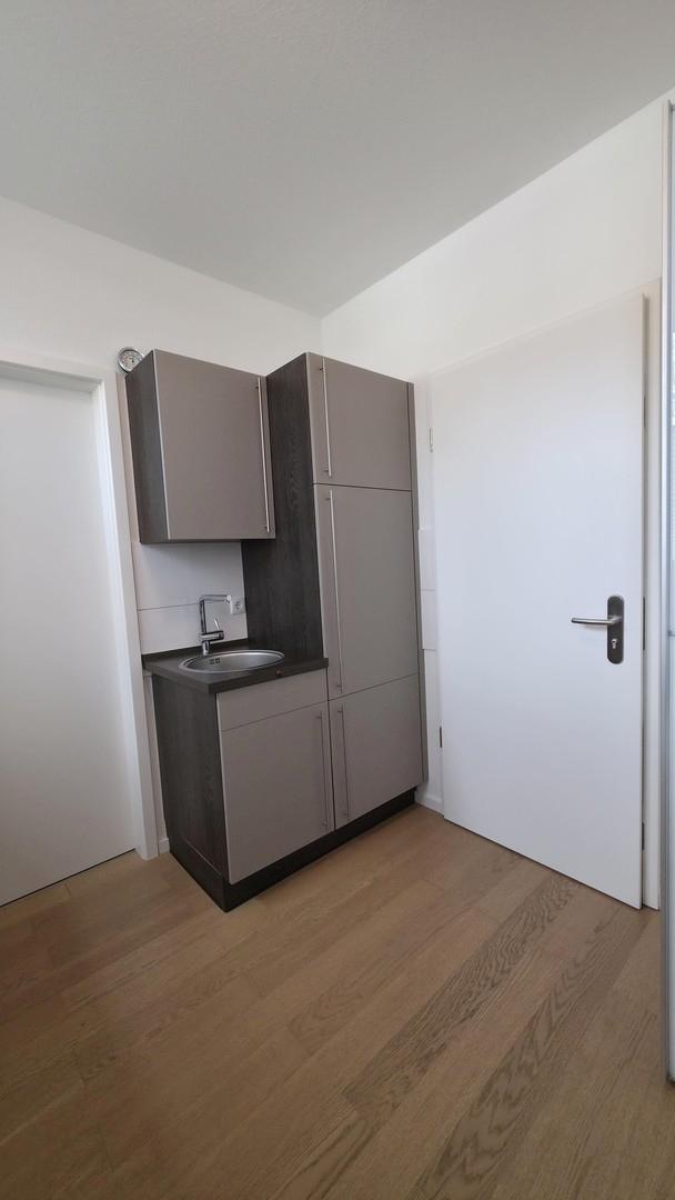 Spüle/Hängeschrank/Kühlschrank