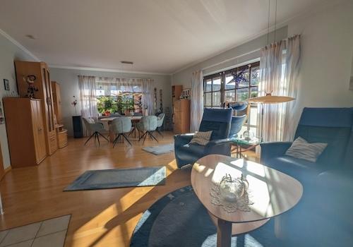 Wohn- und Esszimmer