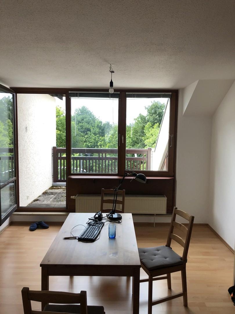 Wohnzimmer und Dachterrasse