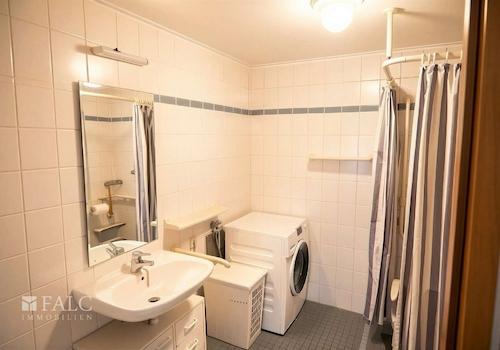 Badezimmer - (KI generiert)