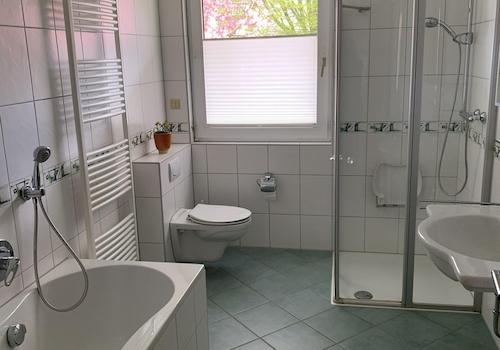EG, Badezimmer
