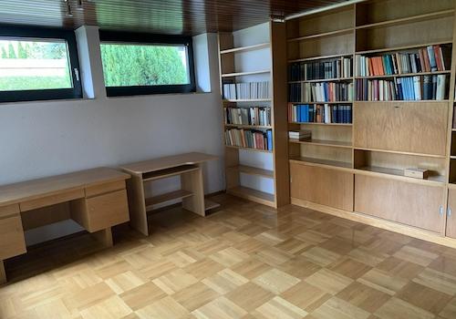EG, Zimmer mit Parkett