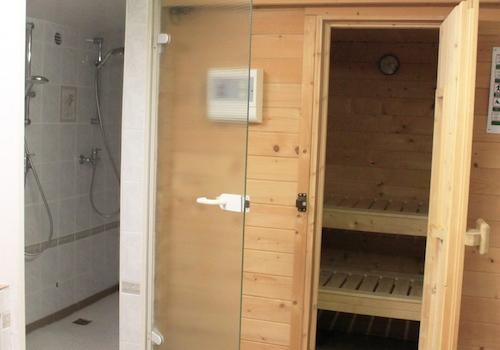 Sauna und Dampfbad/Dusche UG
