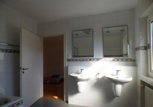 Elternbadezimmer