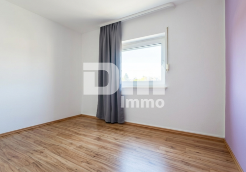 OG Schlafzimmer 1 / Gäste / Kind / Büro / Ankleide