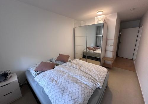 Schlafzimmer mit Ankleide