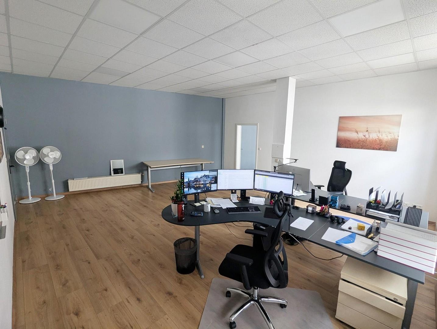 Büro hinten